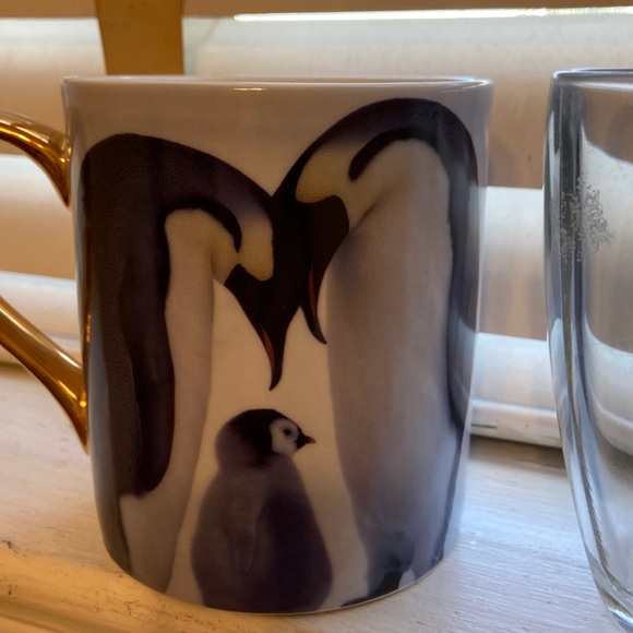 Bundle of two coffee cups - Picture 2 of 5